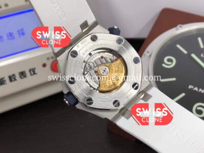 Audemars Piguet Royal Oak 15710ST White Dial Cal.3120 High Resolution View