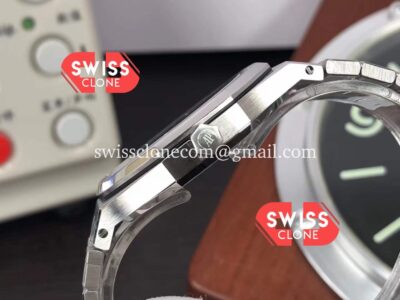 IWC MARK XVIII Antoine de Saint Exupéry in 904L High Resolution View
