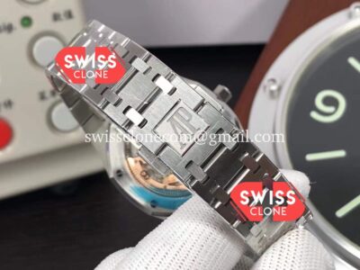 IWC MARK XVIII Antoine de Saint Exupéry in 904L High Resolution View