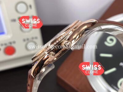 Jaeger LeCoultre Master Ultra Thin Moon Pink Gold 1:1 Mirror Super Clone Watch