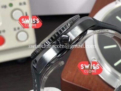 Omega Seamaster Planet Ocean Deep Black GMT 45.5MM 1:1 Super Clone Watch
