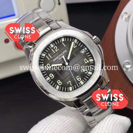 Patek Philippe Aquanaut Jumbo Mens High Resolution View