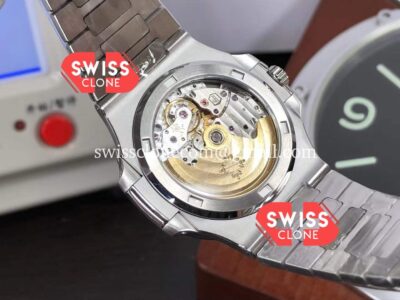 Patek Philippe Nautilus 5711/1A-014 Green Dial 904L Steel Swiss 1:1 Mirror Super Clone Watch