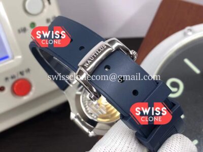 Patek Philippe Nautilus 5726A Blue Dial Rubber Strap 1:1 Mirror Swiss Super Clone Watch
