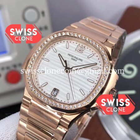Patek Philippe Nautilus Rose Gold 7118/1200R-001 35MM 1:1 Mirror Swiss Replica Super Clone Watch