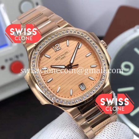 Patek Philippe Nautilus Rose Gold 7118/1200R-010 35MM 1:1 Mirror Swiss Super Clone Watch