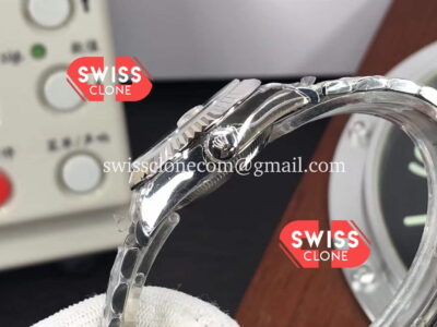 Rolex Datejust 28MM Swiss Replica in 904L Steel in Pearl Dial 1:1 Super Clone Watch