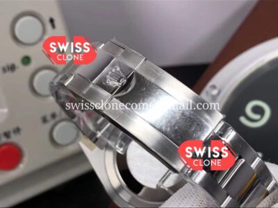Rolex GMT Masters II 126710BLNR Batman Cal.3285 High Resolution View
