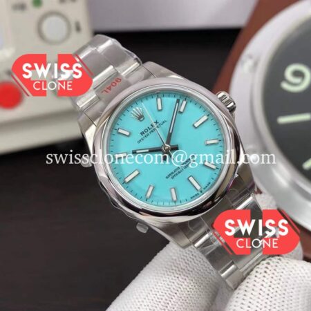 Rolex Oyster Perpetual 126000 36MM Movement Tiffany High Resolution View