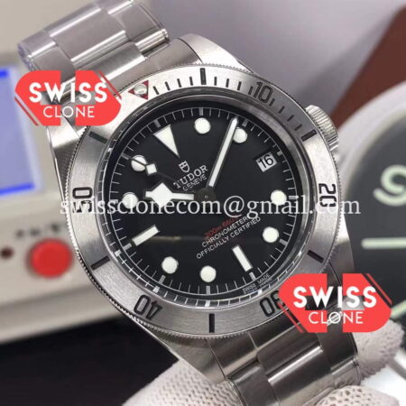 Tudor Heritage Black Bay Steel Bezel High Resolution View