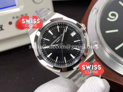 Vacheron Constantin Overseas Black Dial Steel Strap 1:1 Mirror Super Clone Watch