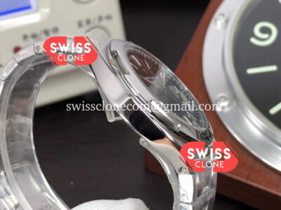 Vacheron Constantin Overseas Black Dial Steel Strap 1:1 Mirror Super Clone Watch