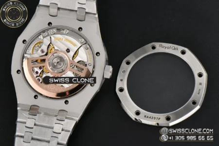 Audemars Piguet Royal Oak 15510 41mm ’50th Anniversary’ Ice Blue Dial High Resolution View