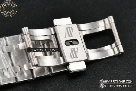 Audemars Piguet Royal Oak 15510 41mm ’50th Anniversary’ Ice Blue Dial High Resolution View