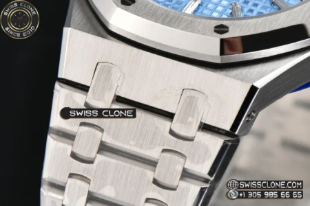 Audemars Piguet Royal Oak 15510 41mm ’50th Anniversary’ Ice Blue Dial Diamond Marker High Resolution View