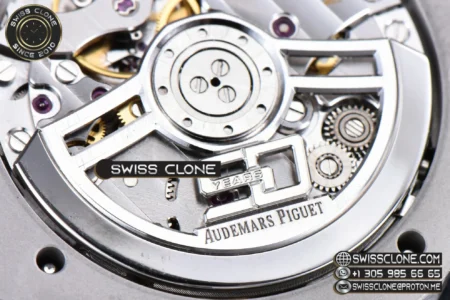 Audemars Piguet Royal Oak 15510 50th Anniversary White Dial 41mm High Resolution View