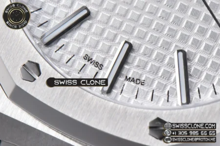 Audemars Piguet Royal Oak 15510 50th Anniversary White Dial 41mm High Resolution View