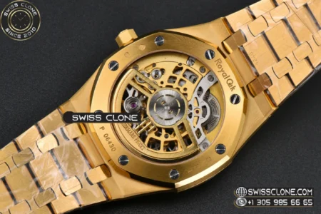 Royal Oak 16204 Super Clone - 17