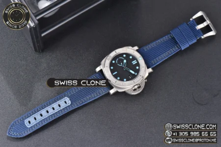 Panerai PAM985 Mike Horn Submersible Titanium 47mm Black Dial Nylon P9010 High Resolution View