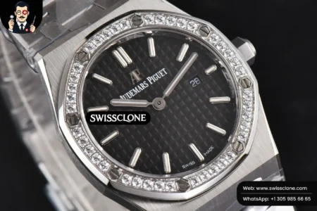 Audemars Piguet Royal Oak Ladies 33mm 8F Diamond Black Dial Quartz High Resolution View