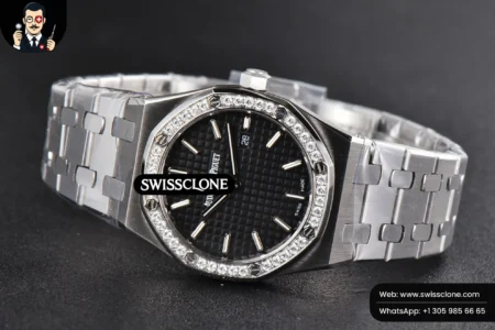 Audemars Piguet Royal Oak Ladies 33mm 8F Diamond Black Dial Quartz High Resolution View