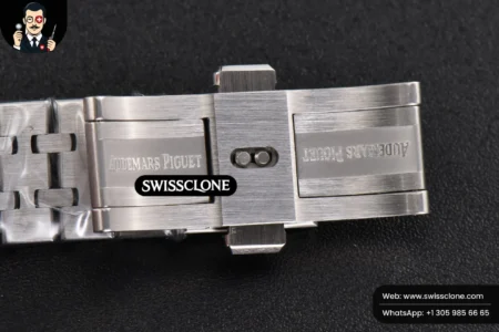 Audemars Piguet Royal Oak Ladies 33mm 8F Diamond Black Dial Quartz High Resolution View