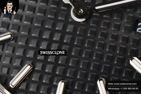 Audemars Piguet Royal Oak Ladies 33mm 8F Diamond Black Dial Quartz High Resolution View
