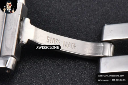 Cartier Tank Francaise Small 25.7mmx21.2mm 8848F Diamond Marker Quartz High Resolution View