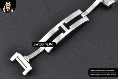Cartier Tank Francaise Small 25.7mmx21.2mm 8848F Diamond Marker Quartz High Resolution View
