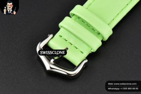 Cartier Tank Must Large 33.7×25.5mm K11F White Dial Green Smooth Calf Quartz High Resolution View