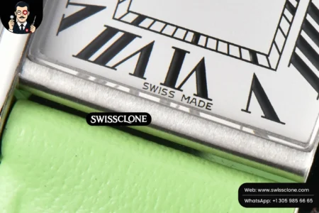 Cartier Tank Must Small 29.5×22mm K11F White Dial Green Smooth Calf Quartz High Resolution View