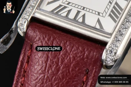 Cartier Tank Must Small 29.5×22mm Diamond K11F White Dial Red Litchi Grained Quartz High Resolution View