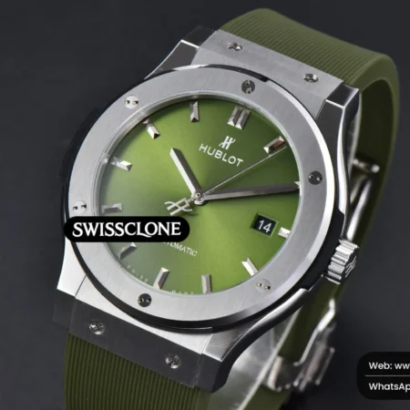 Hublot Classic Fusion 42mm JJ+F Green Dial Green Rubber High Resolution View
