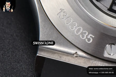 Hublot Classic Fusion 42mm RG/SS JJ+F Black Dial Black Rubber High Resolution View
