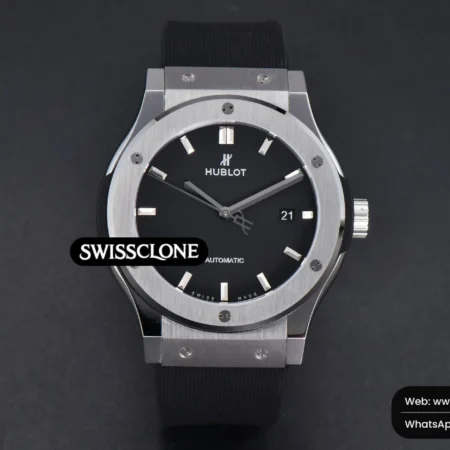 Hublot Classic Fusion 42mm JJ+F Gray Dial Black Rubber High Resolution View