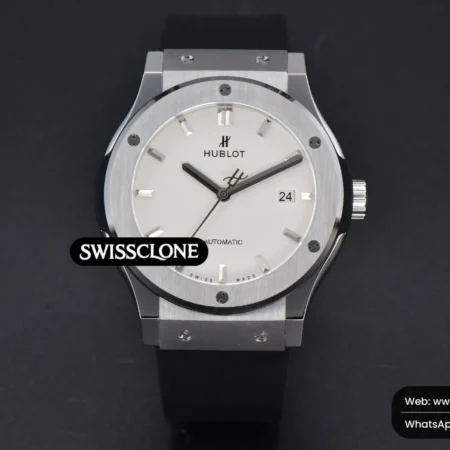 Hublot Classic Fusion 42mm JJ+F White Dial Black Rubber High Resolution View