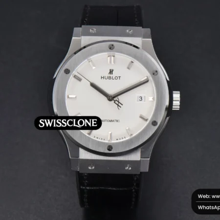 Hublot Classic Fusion 42mm JJ+F White Dial Black Leather High Resolution View