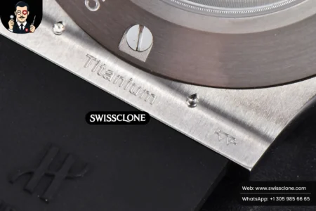 Hublot Classic Fusion 42mm JJ+F Gray Dial Black Rubber High Resolution View