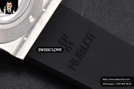 Hublot Classic Fusion 42mm RG/SS JJ+F Black Dial Black Rubber High Resolution View