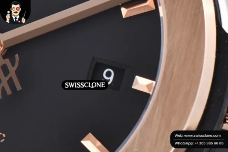 Hublot Classic Fusion 42mm RG/SS JJ+F Black Dial Black Rubber High Resolution View