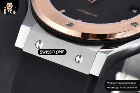 Hublot Classic Fusion 42mm RG/SS JJ+F Black Dial Black Rubber High Resolution View