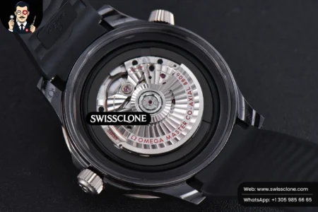 Omega Seamaster Diver Real Ceramic 300M 43.5MM Black Dial Rubber High Resolution View