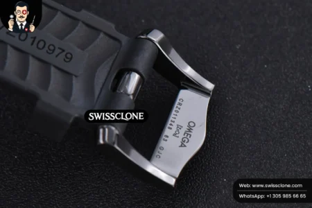 Omega Seamaster Diver Real Ceramic 300M 43.5MM Black Dial Rubber High Resolution View