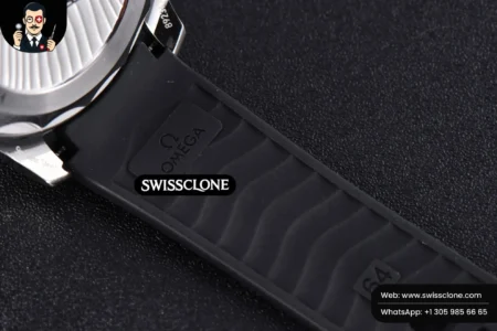 Omega Seamaster Diver 300M Nekton 42mm Black Dial Black Rubber High Resolution View