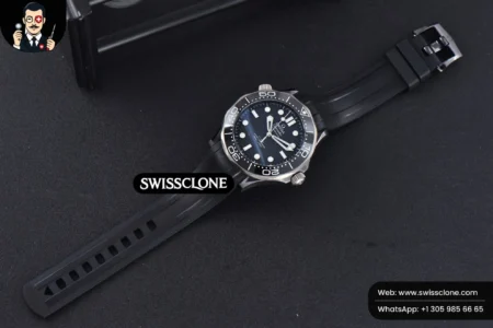 Omega Seamaster Diver Real Ceramic 300M 43.5MM Black Dial Rubber High Resolution View