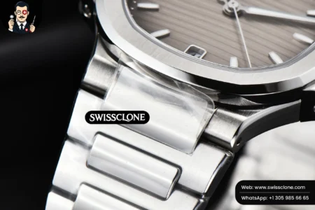 Patek Philippe Nautilus 7118 Ladies 35mm Gray Dial (3KF) High Resolution View