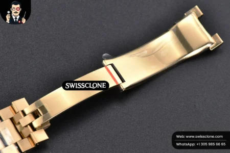 Rolex DayDate 40mm Dial Roma Marker President High Resolution View