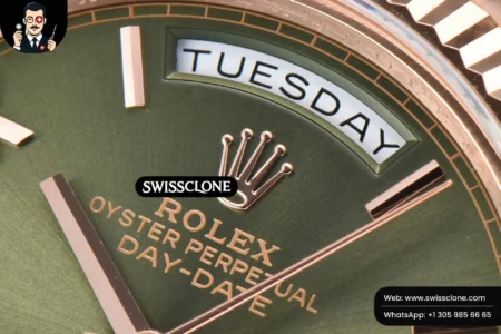 Rolex DayDate 40mm Green Dial Roma Marker President High Resolution View