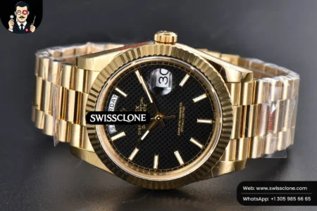 Rolex DayDate 40mm Black Dial Lume Marker President High Resolution View