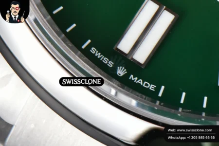 Rolex Oyster Perpetual 124300 41mm 904L Green Dial Oyster VS3235 High Resolution View